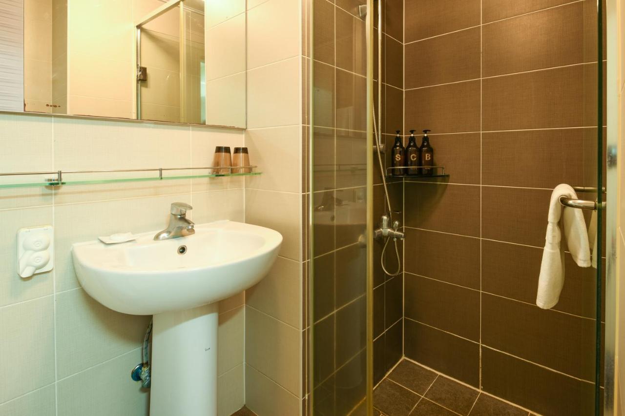 Jeju Airport Hotel Екстер'єр фото