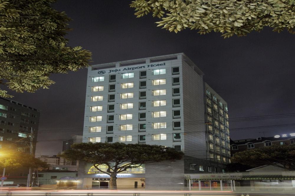 Jeju Airport Hotel Екстер'єр фото